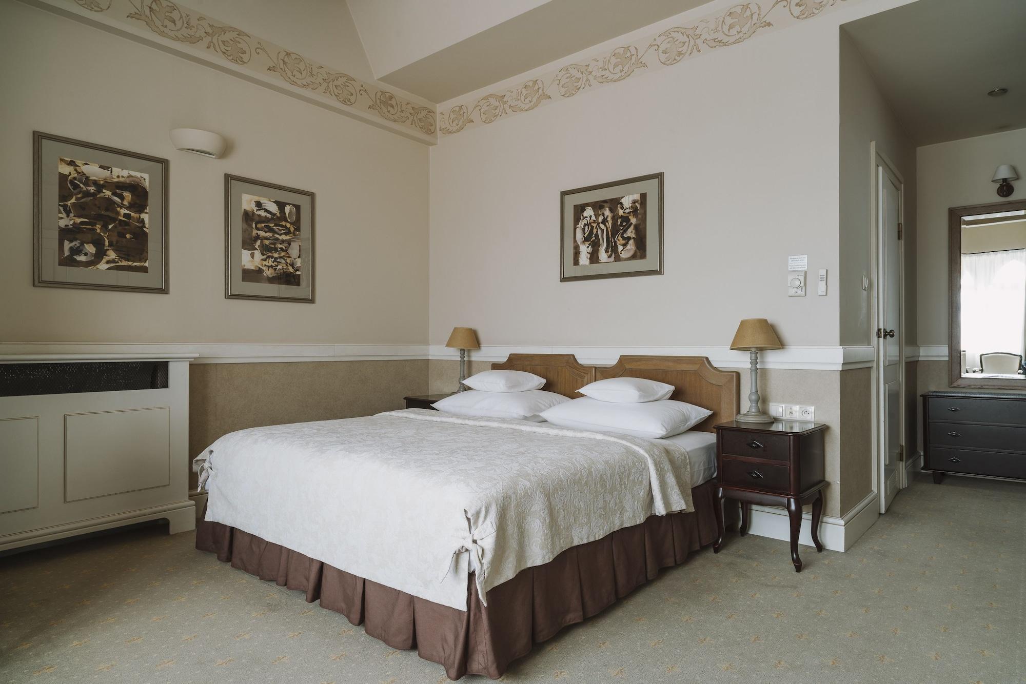 Art Hotel 4*